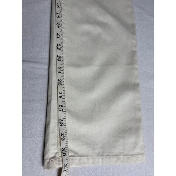 Chico's Platinum Denim Ivory Ultimate Fit Slim Leg Jeans Size 2.5 14 NWT - Picture 9 of 11